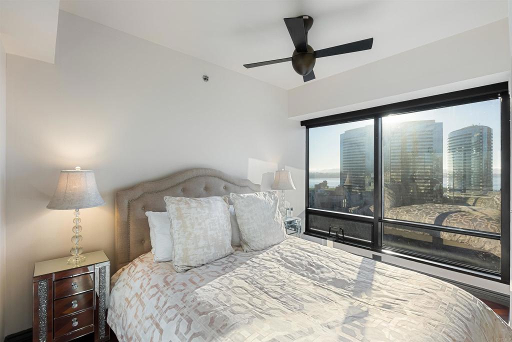 200 Harbor Dr 1502