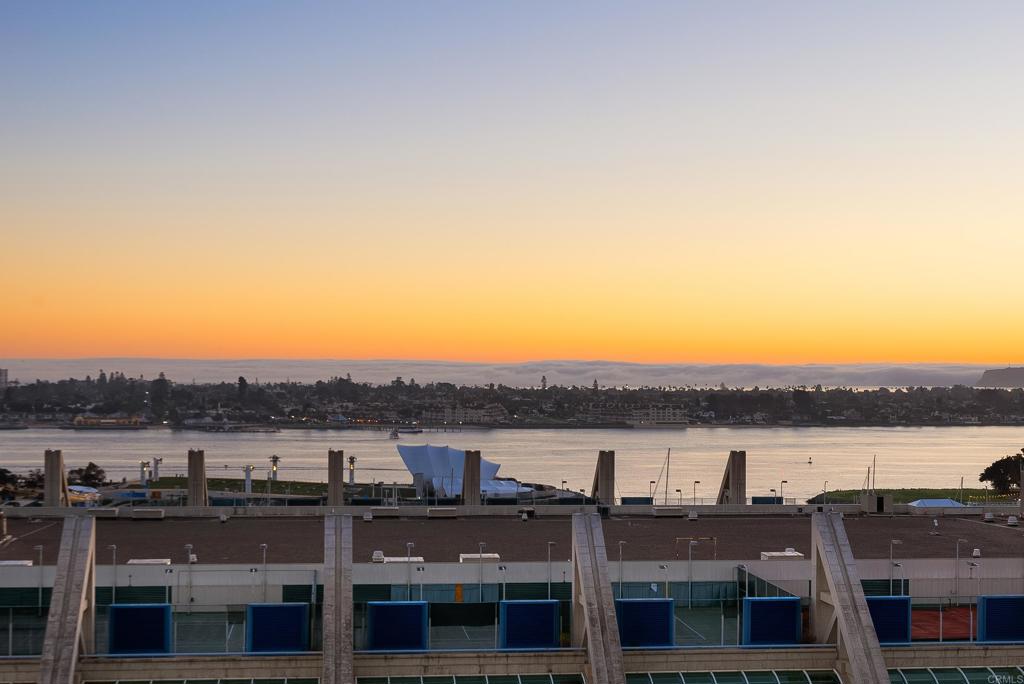 200 Harbor Dr 1502