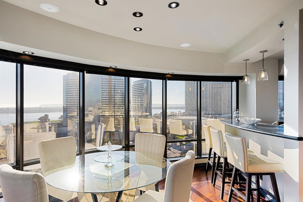 200 Harbor Dr 1502