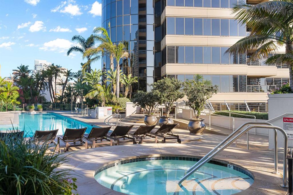 200 Harbor Dr 1502