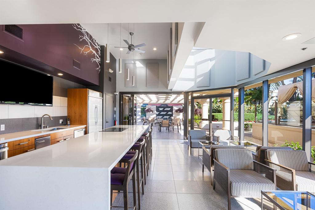 200 Harbor Dr 1502
