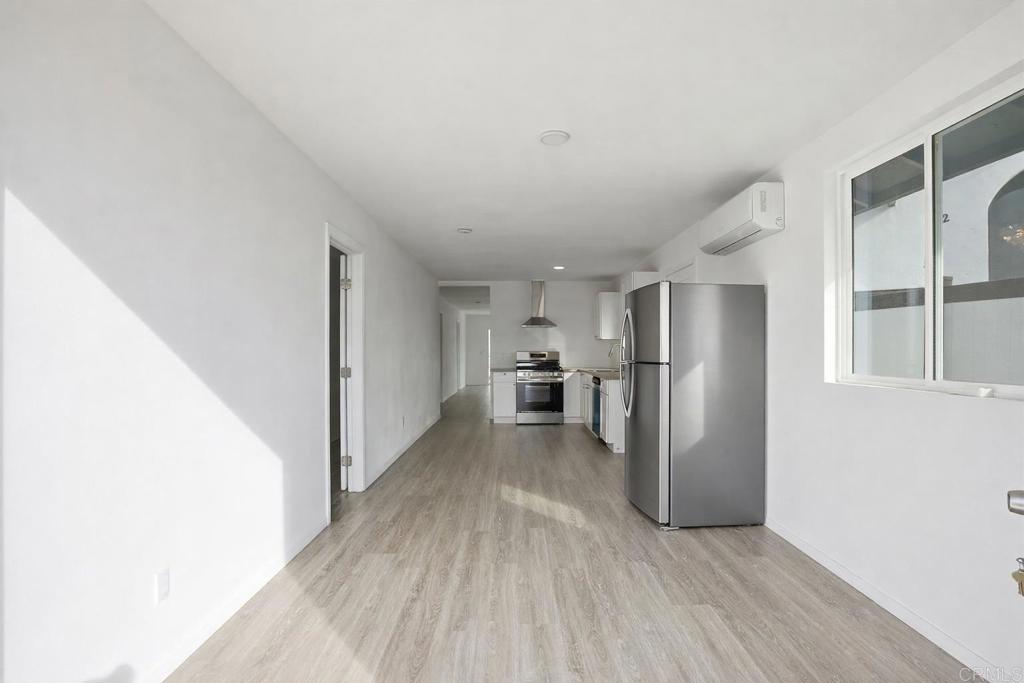 1668 1672 Spanish Oak Pl