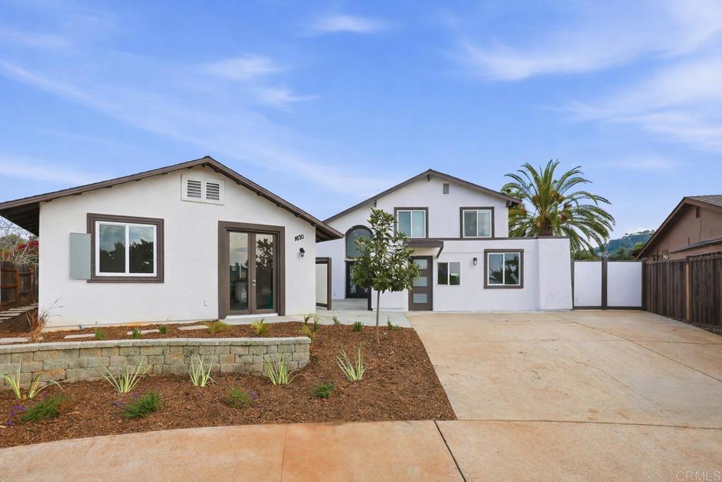 1668 1672 Spanish Oak Pl