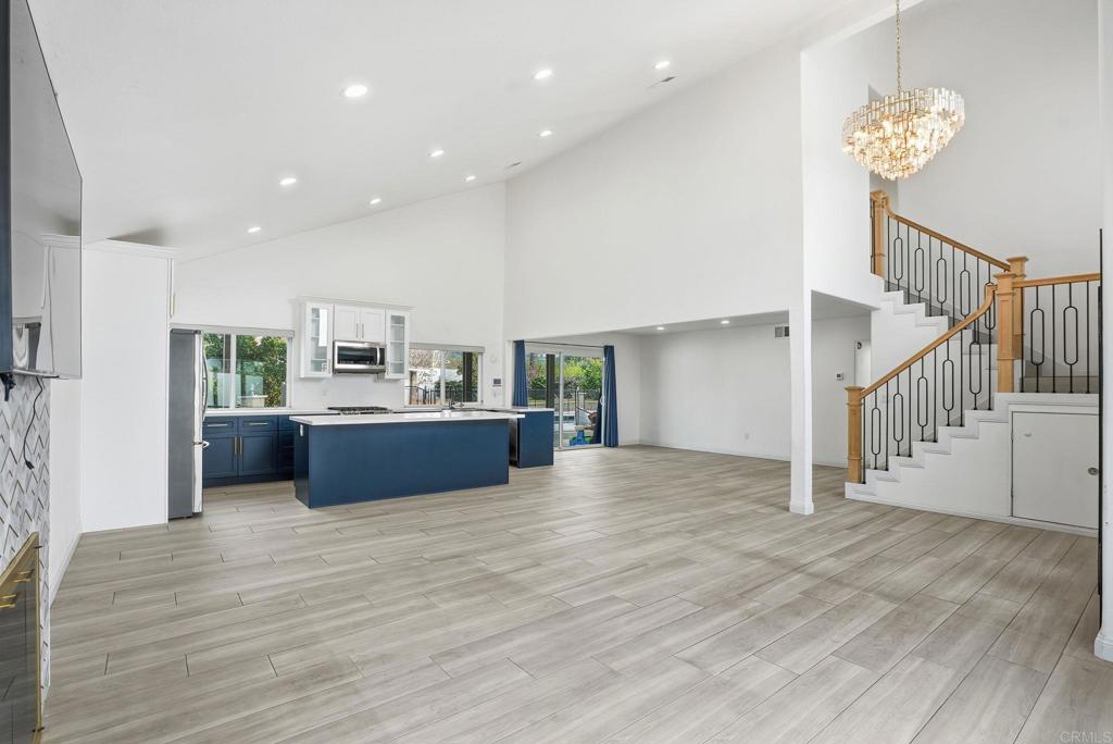 1668 1672 Spanish Oak Pl