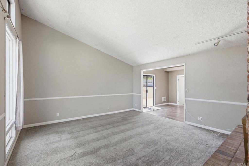 14037 Proctor Valley Rd