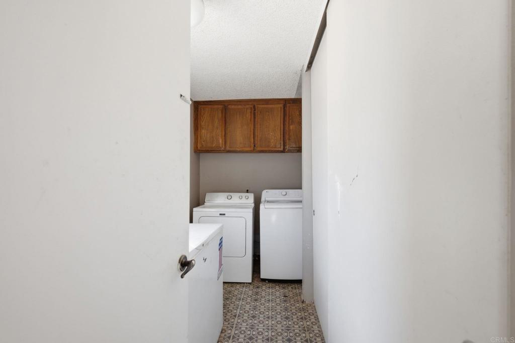 14037 Proctor Valley Rd