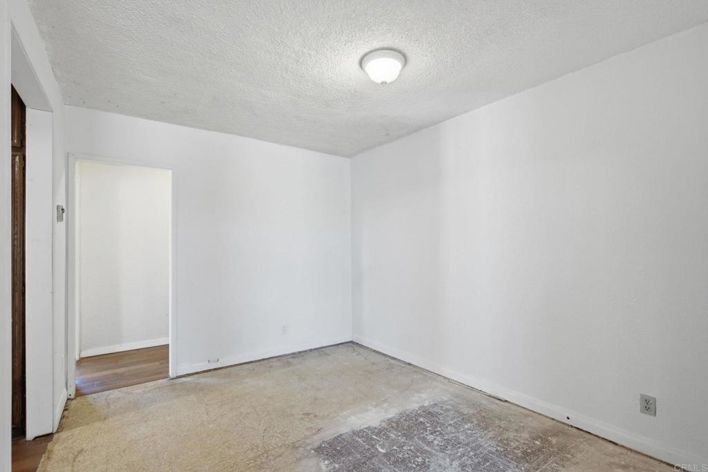 14037 Proctor Valley Rd