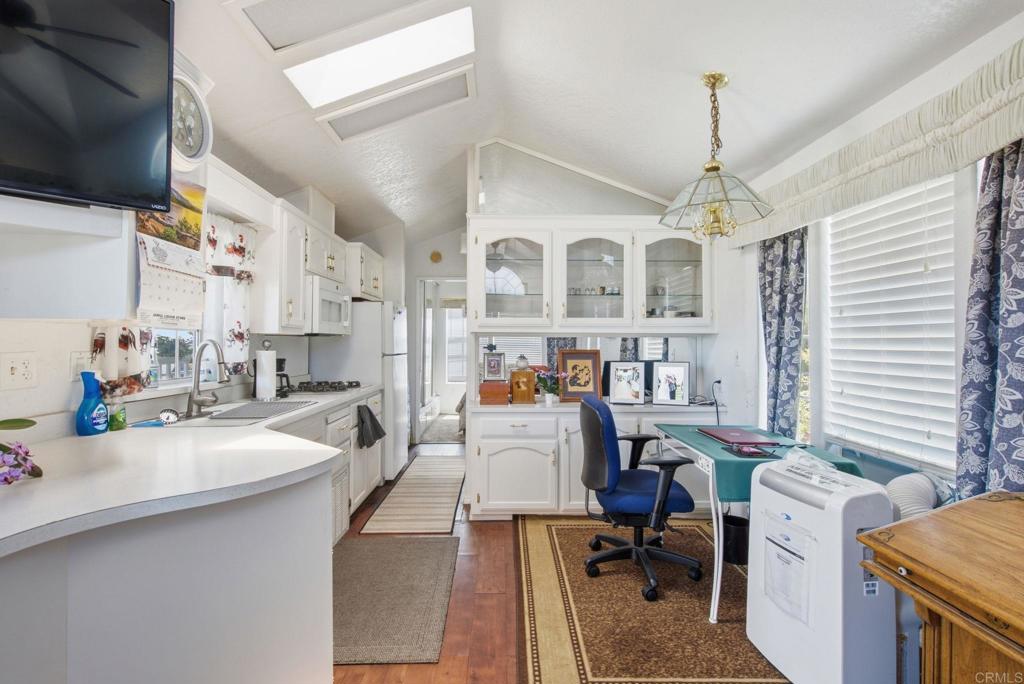 14037 Proctor Valley Rd