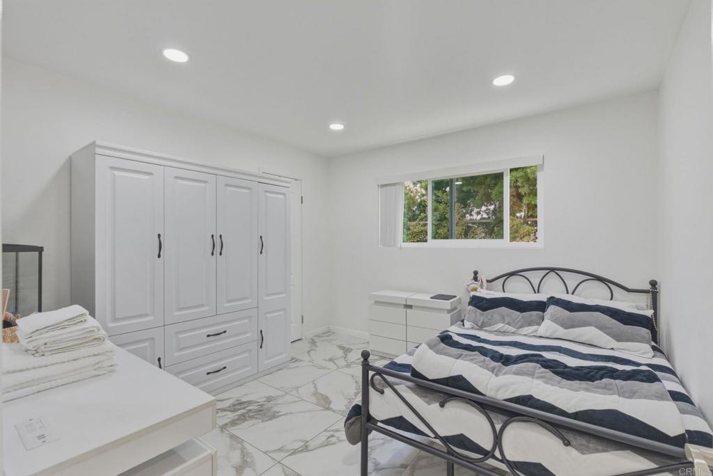 505 E Madison Ave