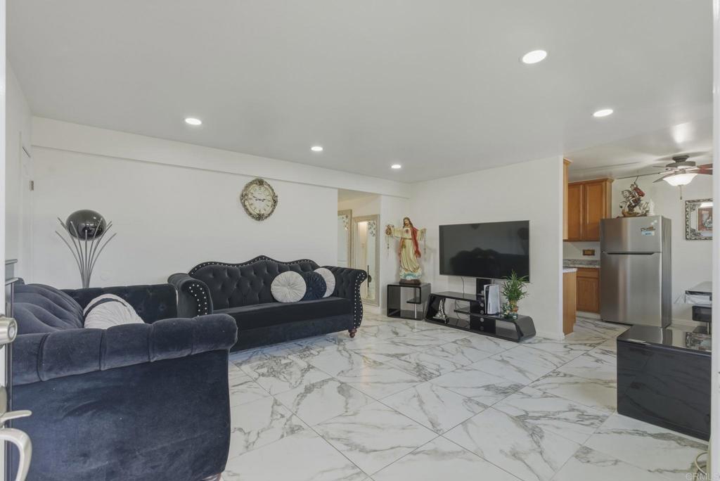 505 E Madison Ave