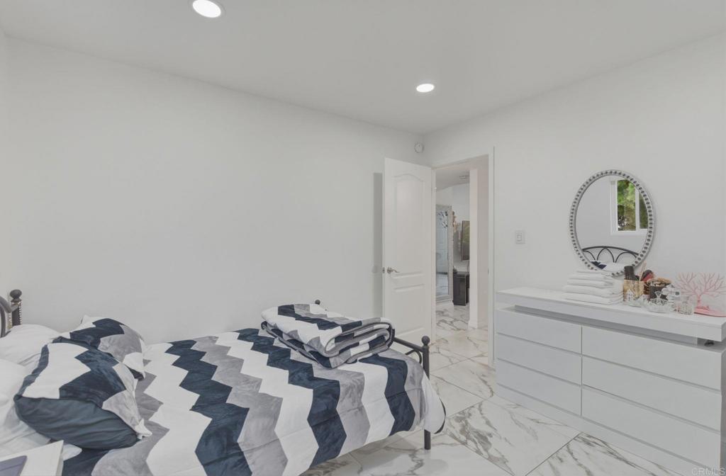 505 E Madison Ave