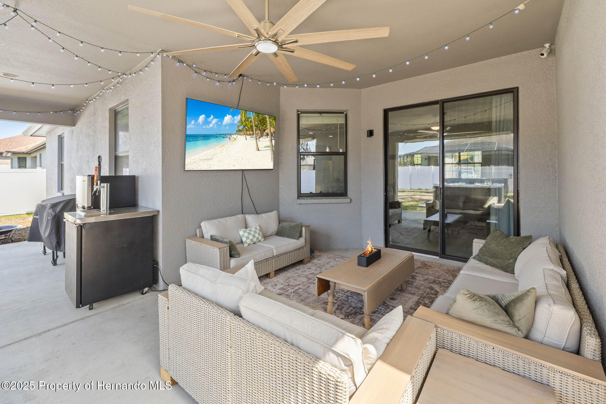 595 Tierra Drive