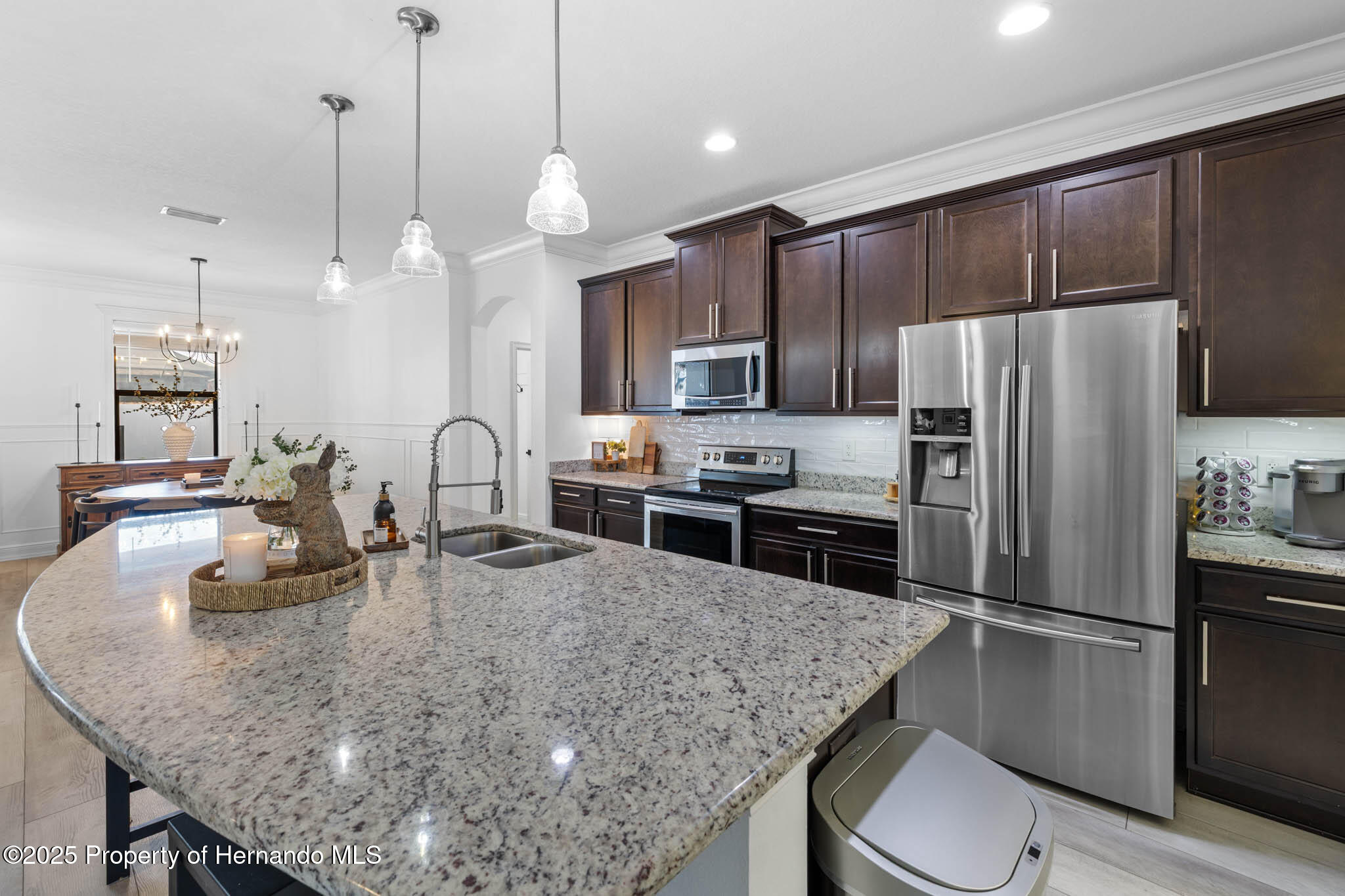 595 Tierra Drive