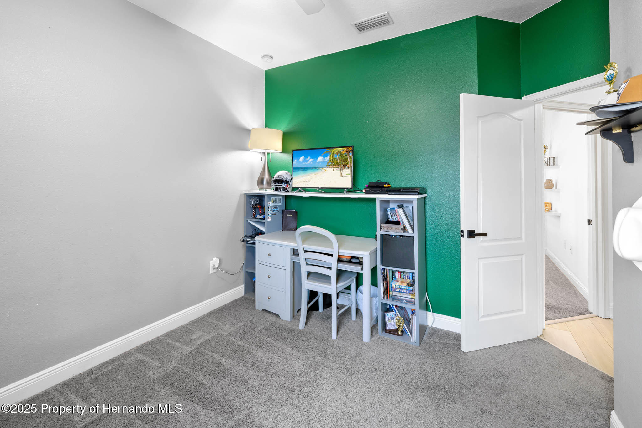 595 Tierra Drive