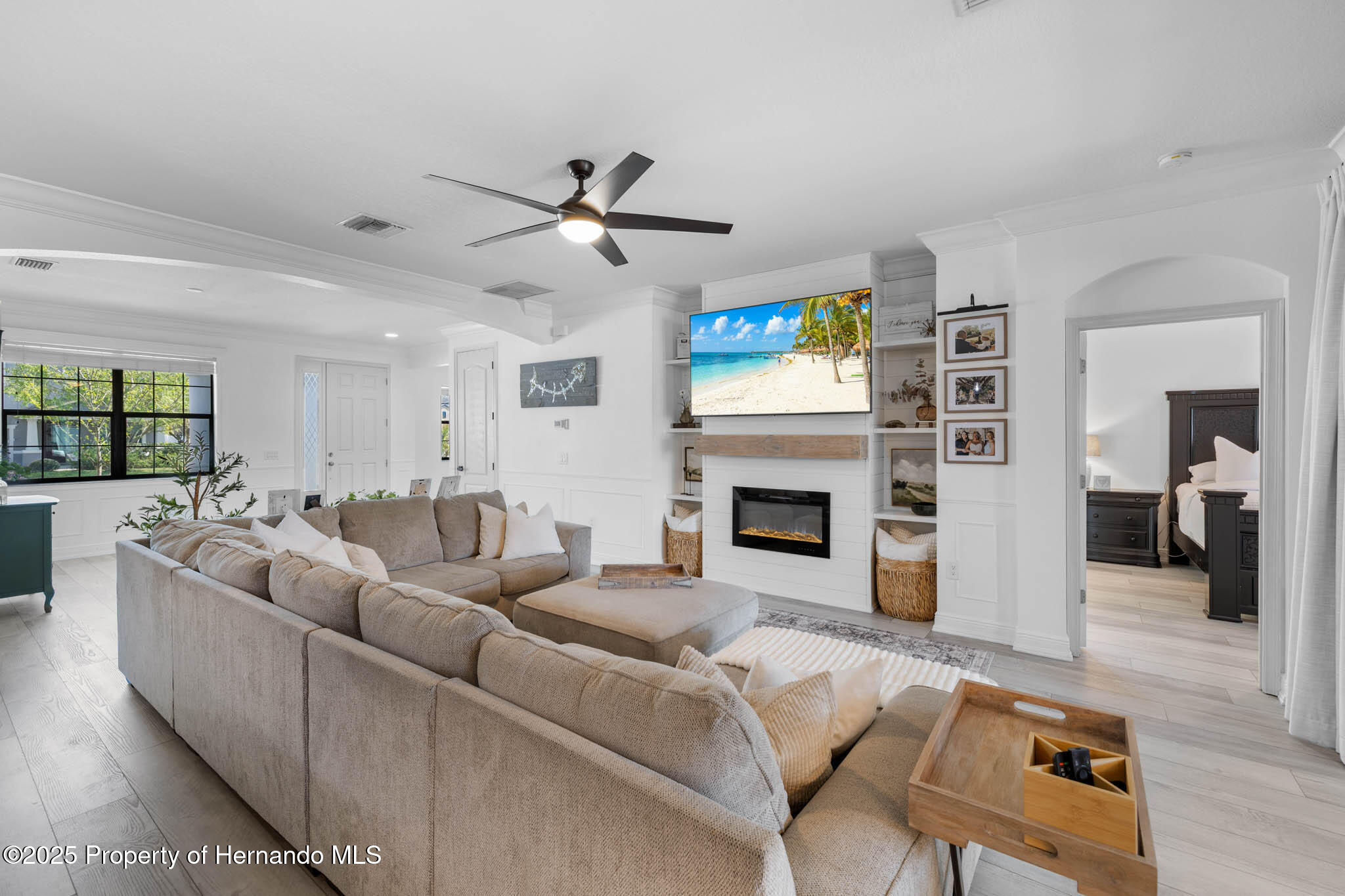 595 Tierra Drive