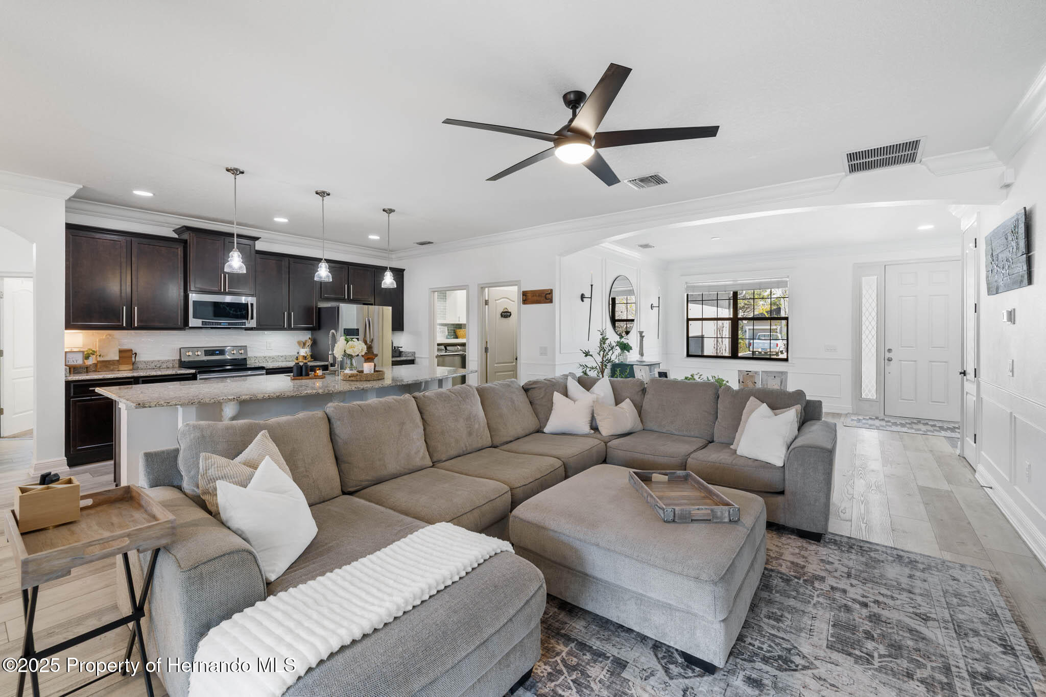 595 Tierra Drive