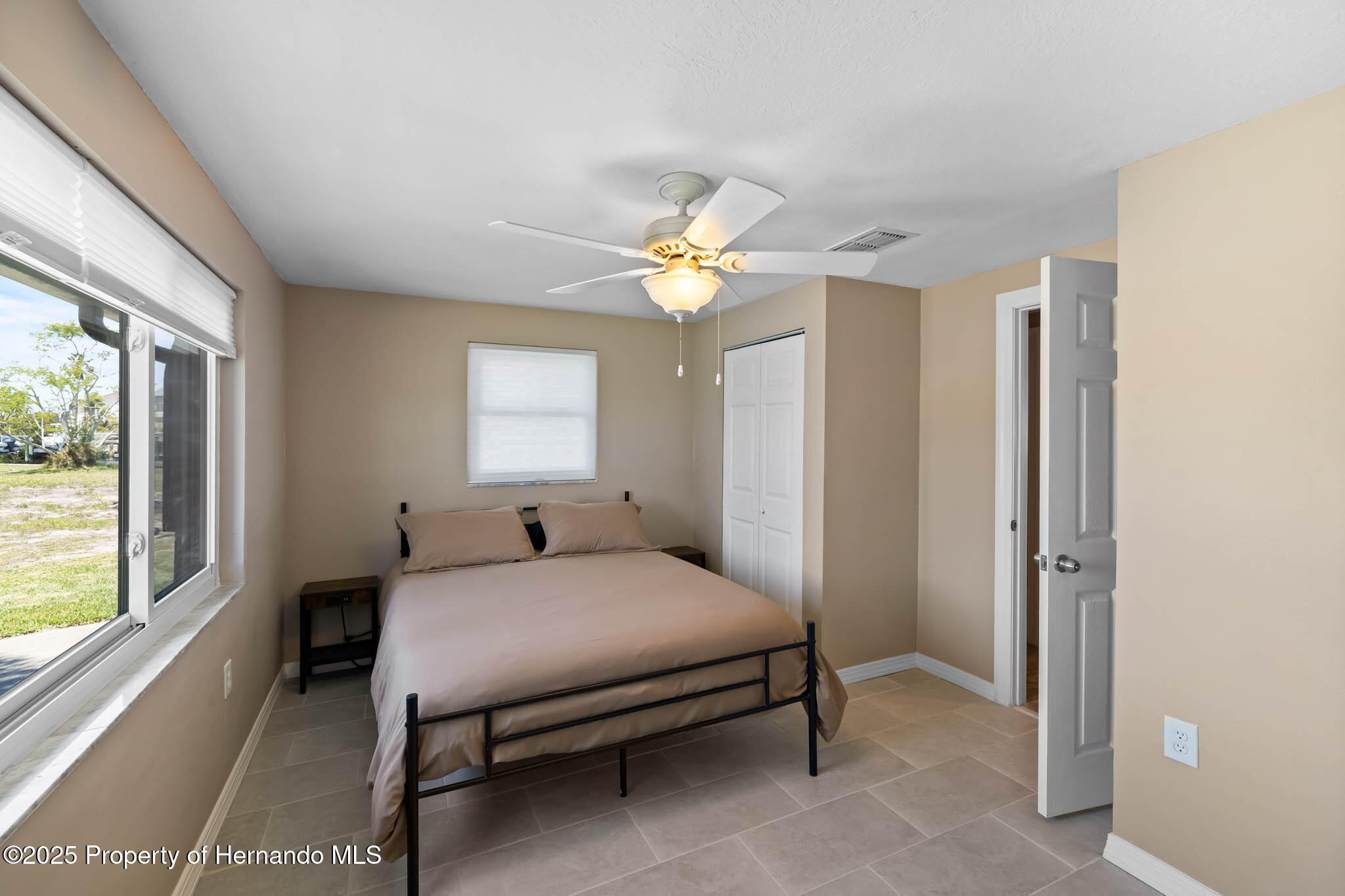 3085 Bayfront Circle