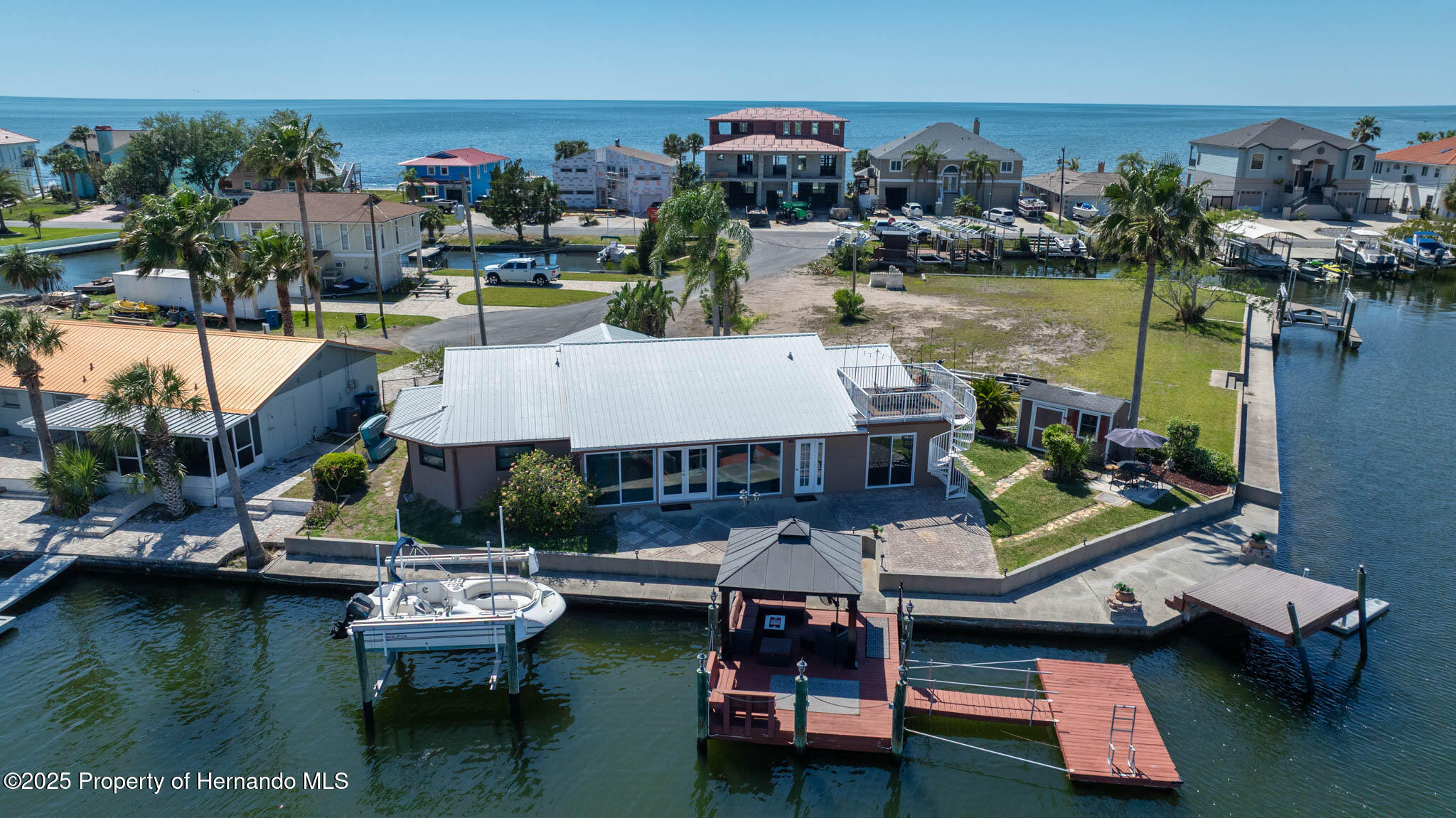 3085 Bayfront Circle