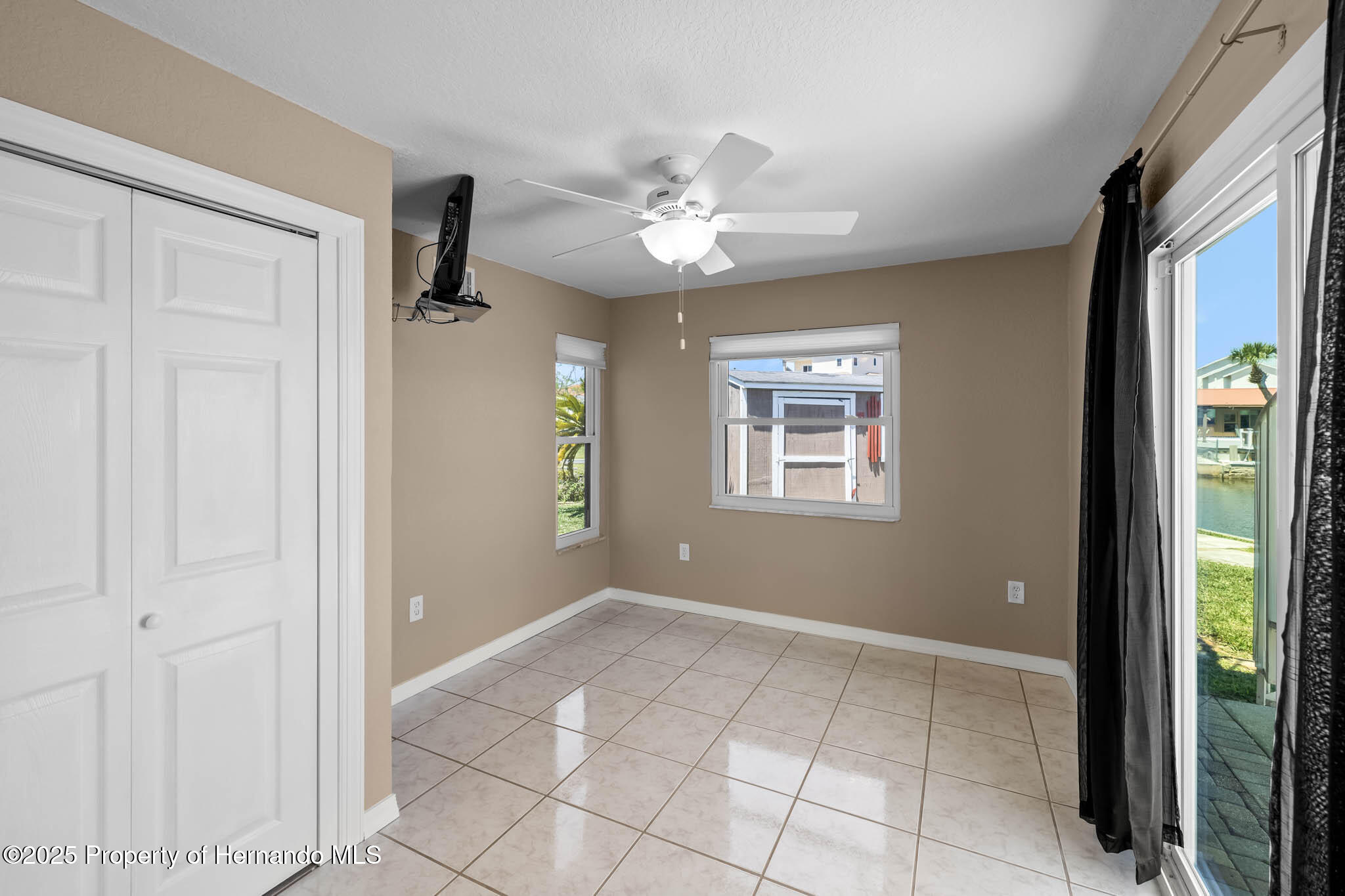 3085 Bayfront Circle