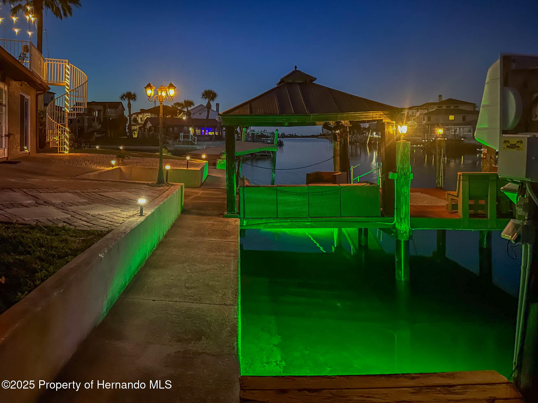 3085 Bayfront Circle