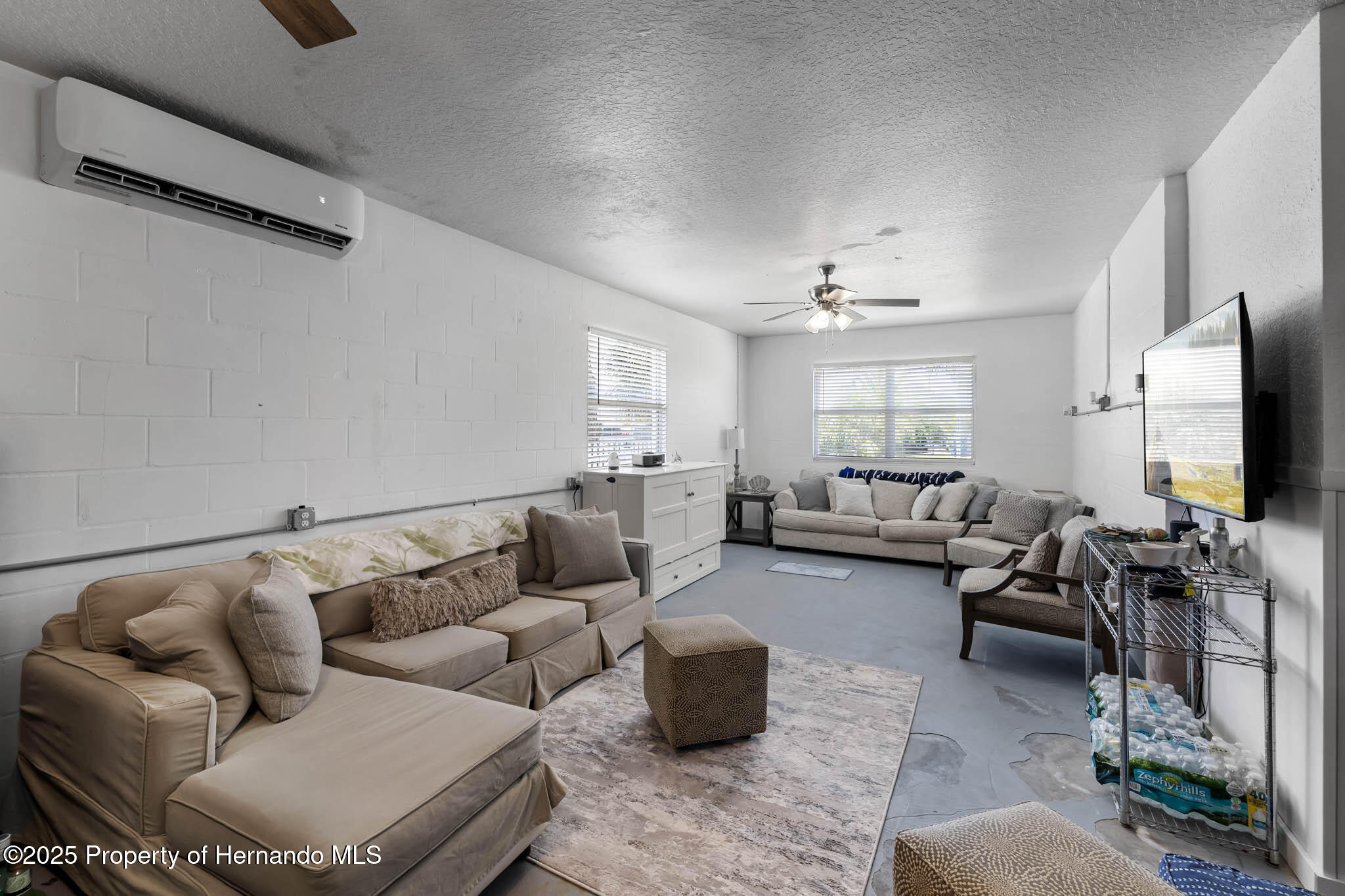 4464 Neptune Drive