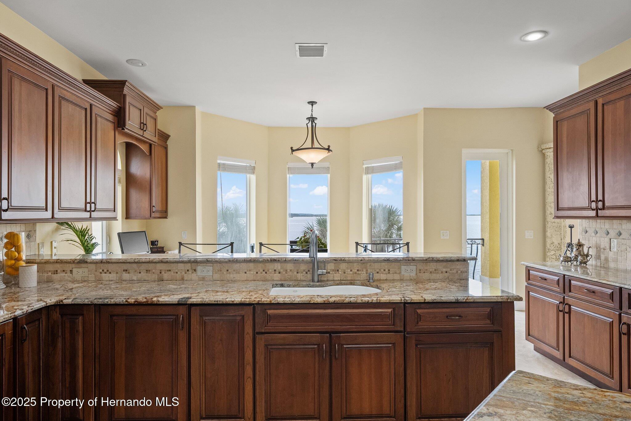 3236 Gulf Winds Circle