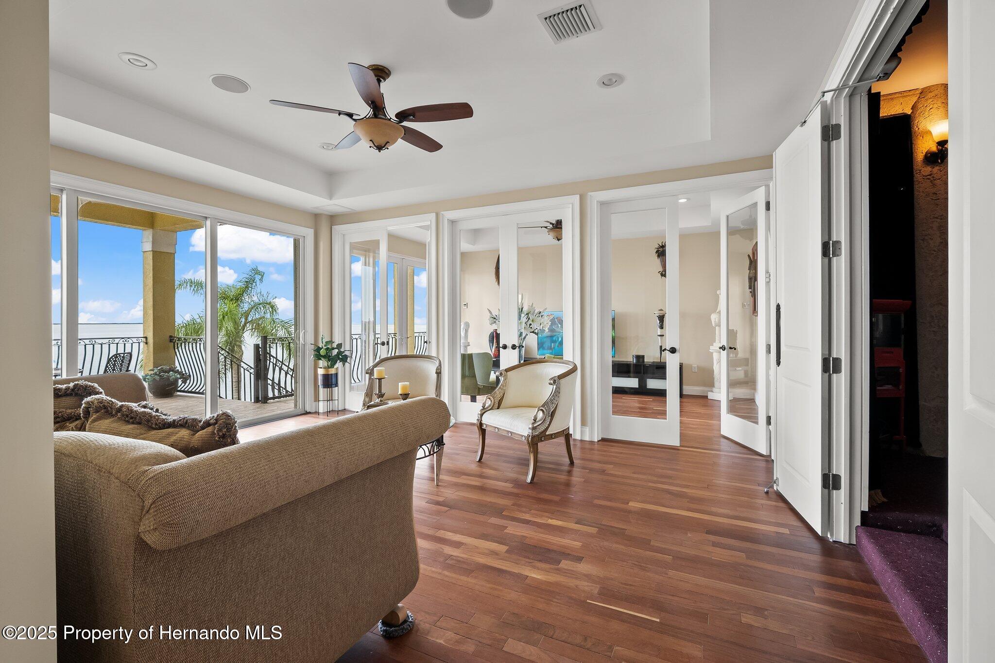 3236 Gulf Winds Circle
