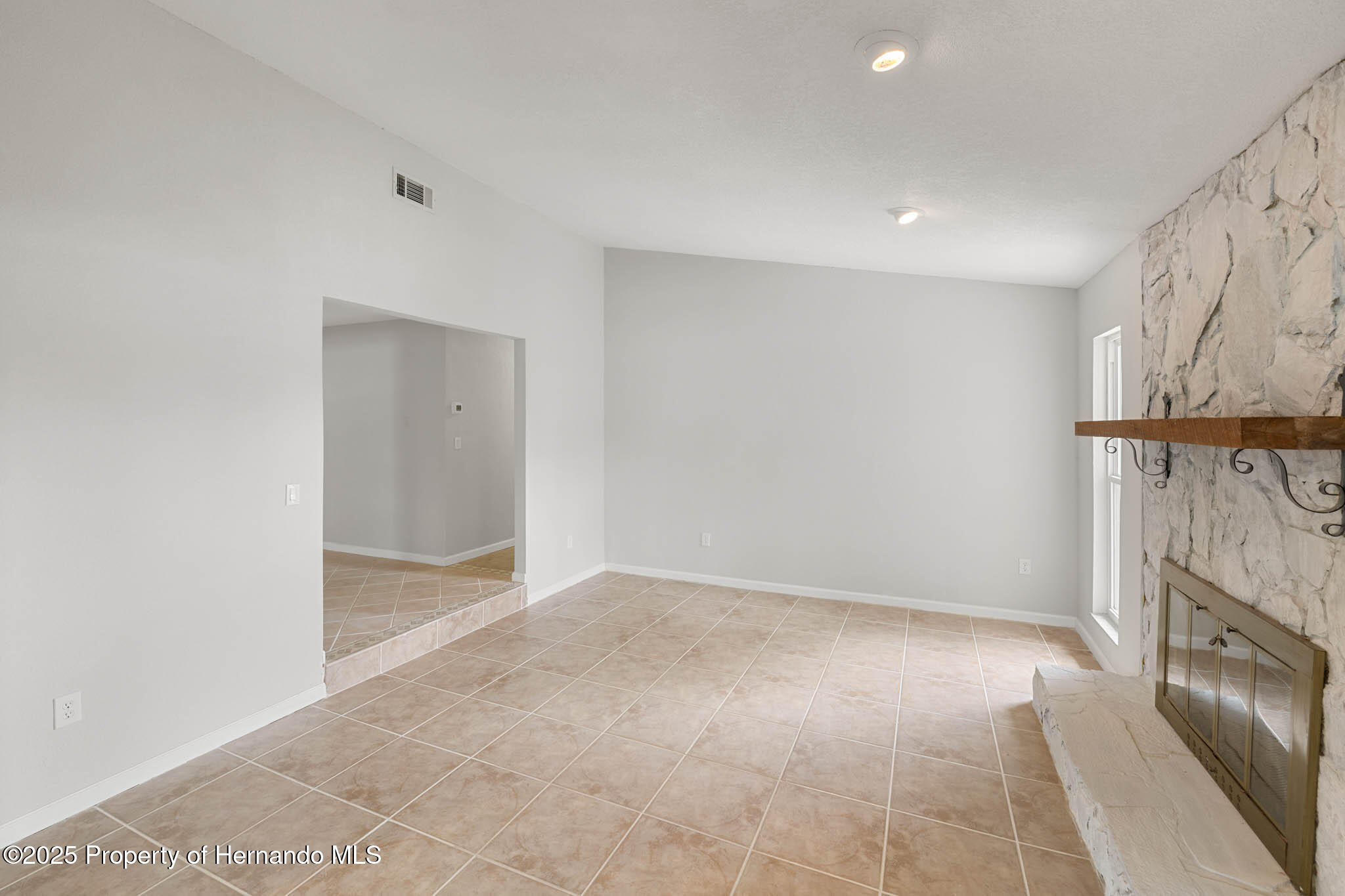 4299 Bellaire Drive