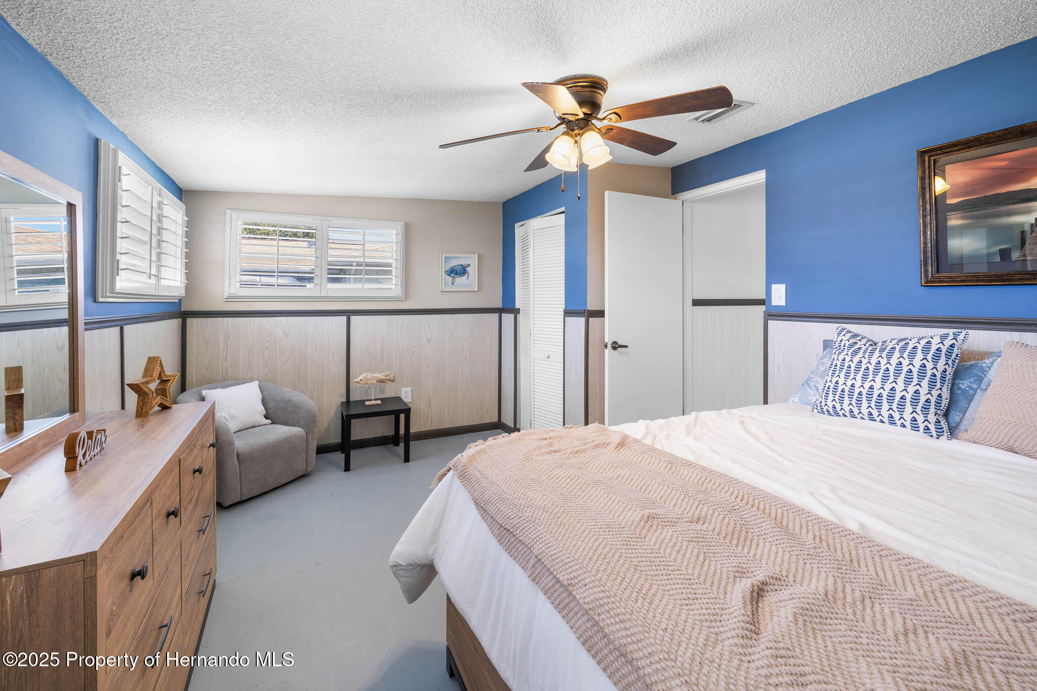 3260 Gulfview Drive