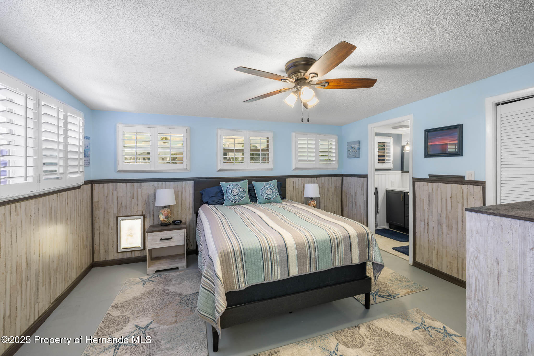 3260 Gulfview Drive
