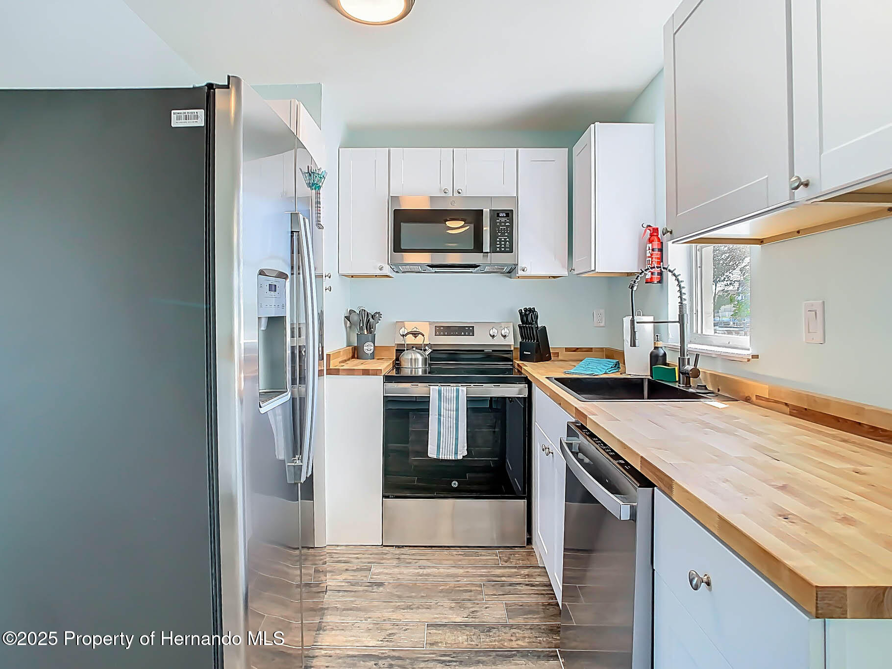 4984 Cedarbrook Lane