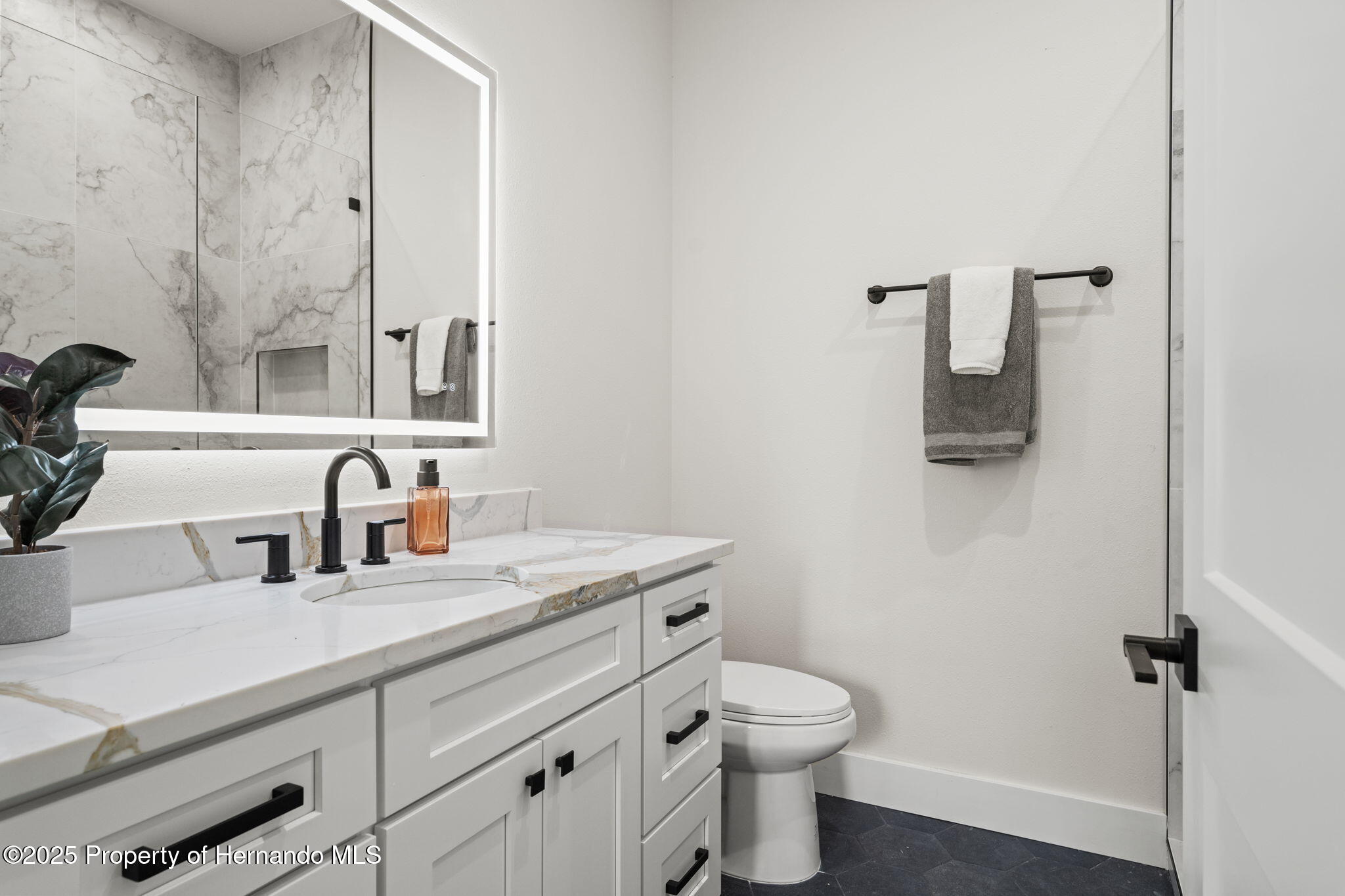 4522 Majestic Hills Loop