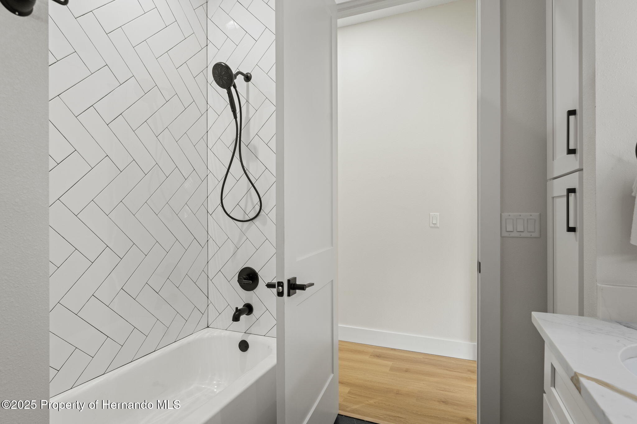 4522 Majestic Hills Loop