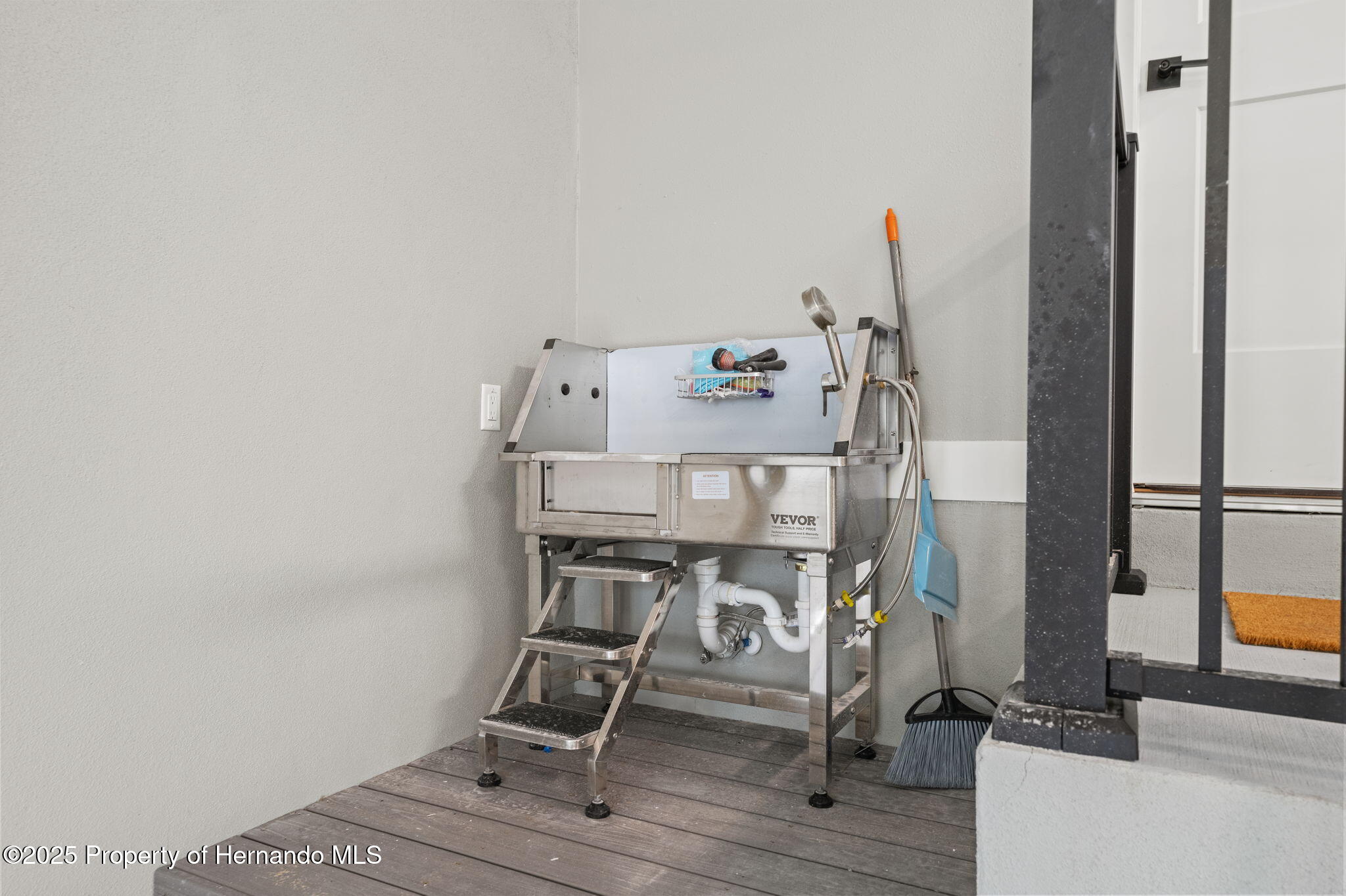 4522 Majestic Hills Loop