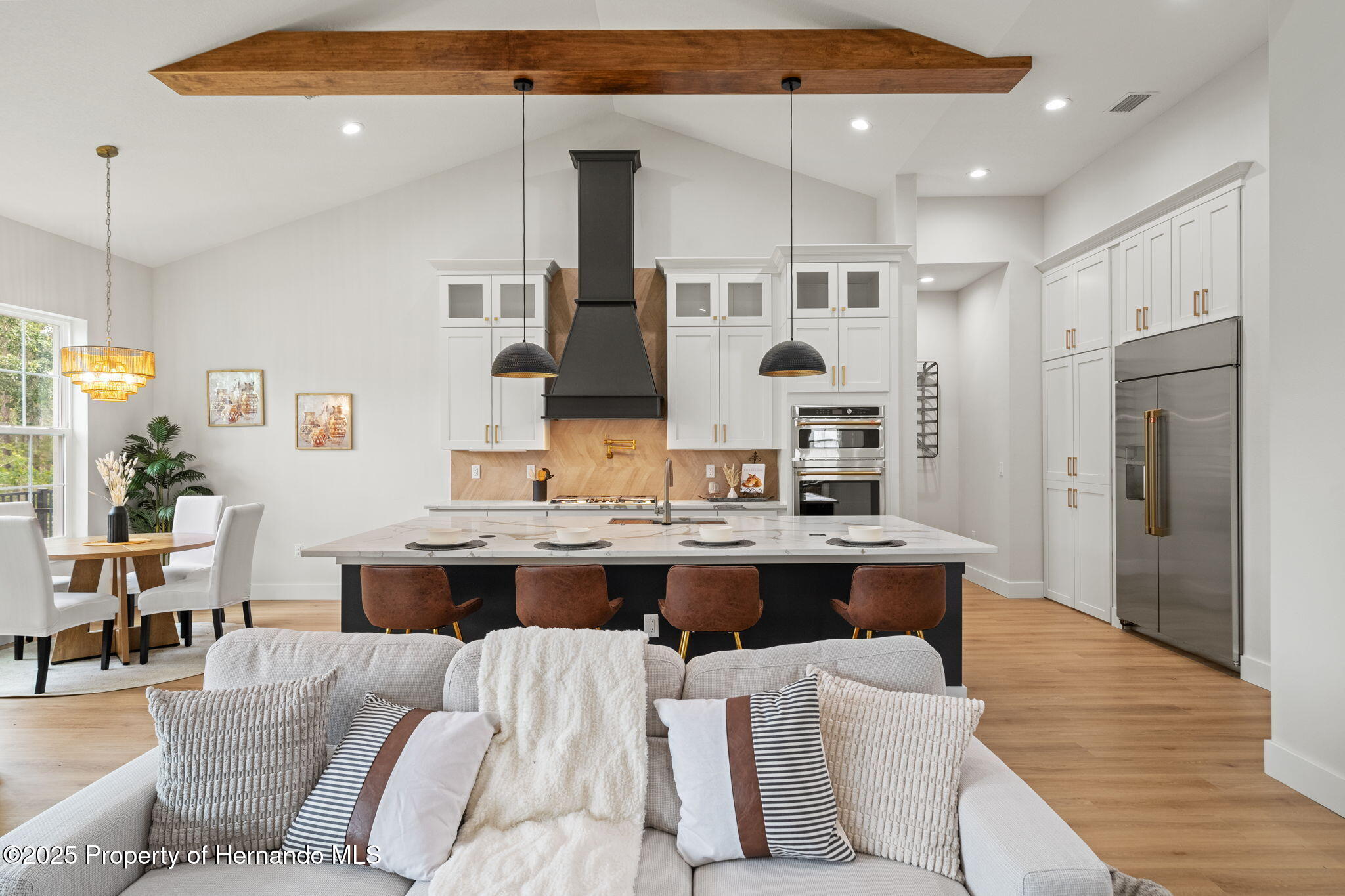 4522 Majestic Hills Loop