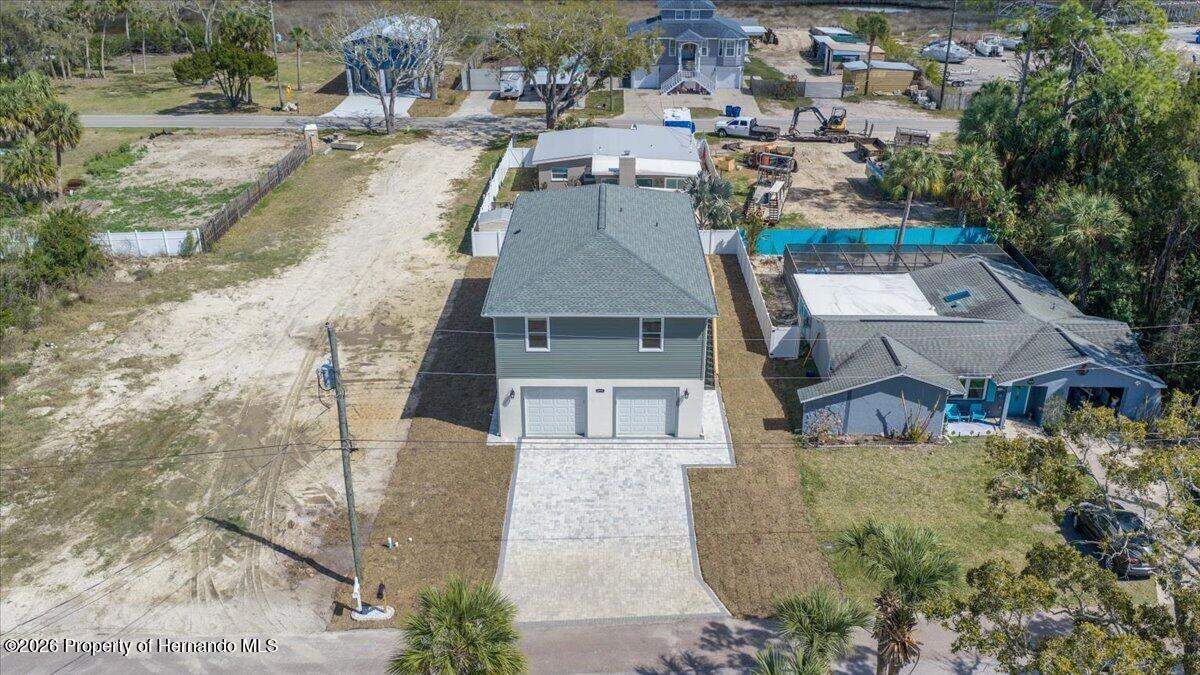 5050 Oak Leaf Lane