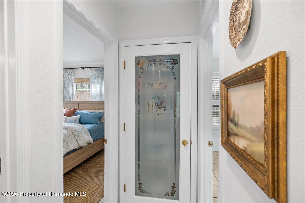 6093 Avenue Of The Palms