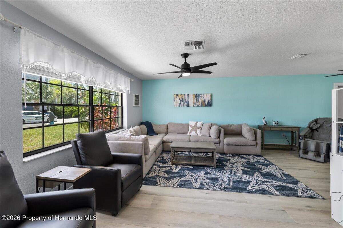 4400 Flexer Drive