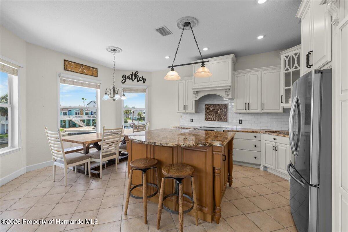 4270 Carlos Court
