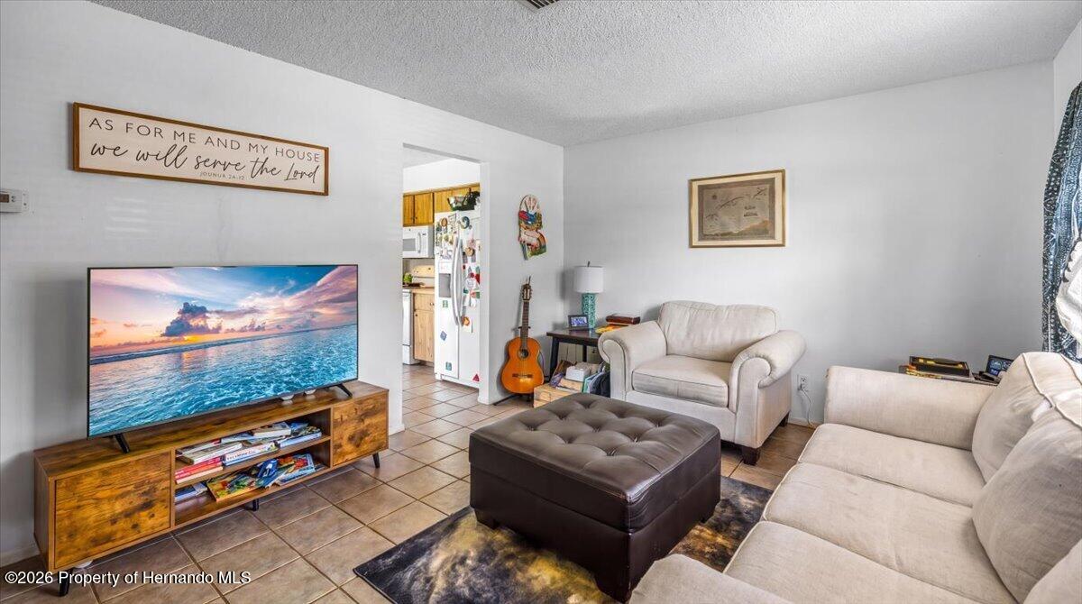 3135 S Lantana Way