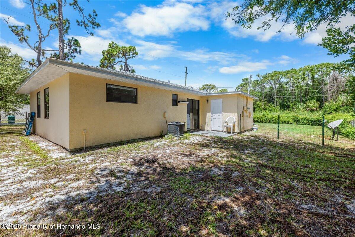 3135 S Lantana Way