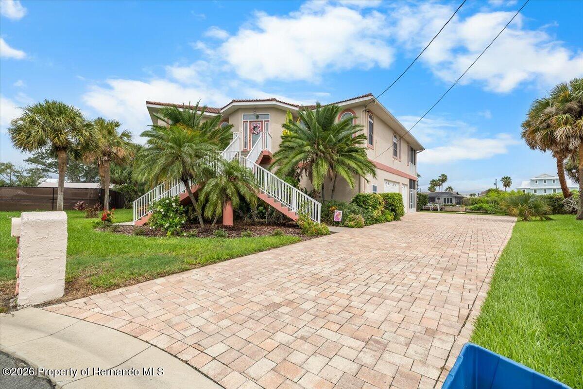 4295 Newport Drive