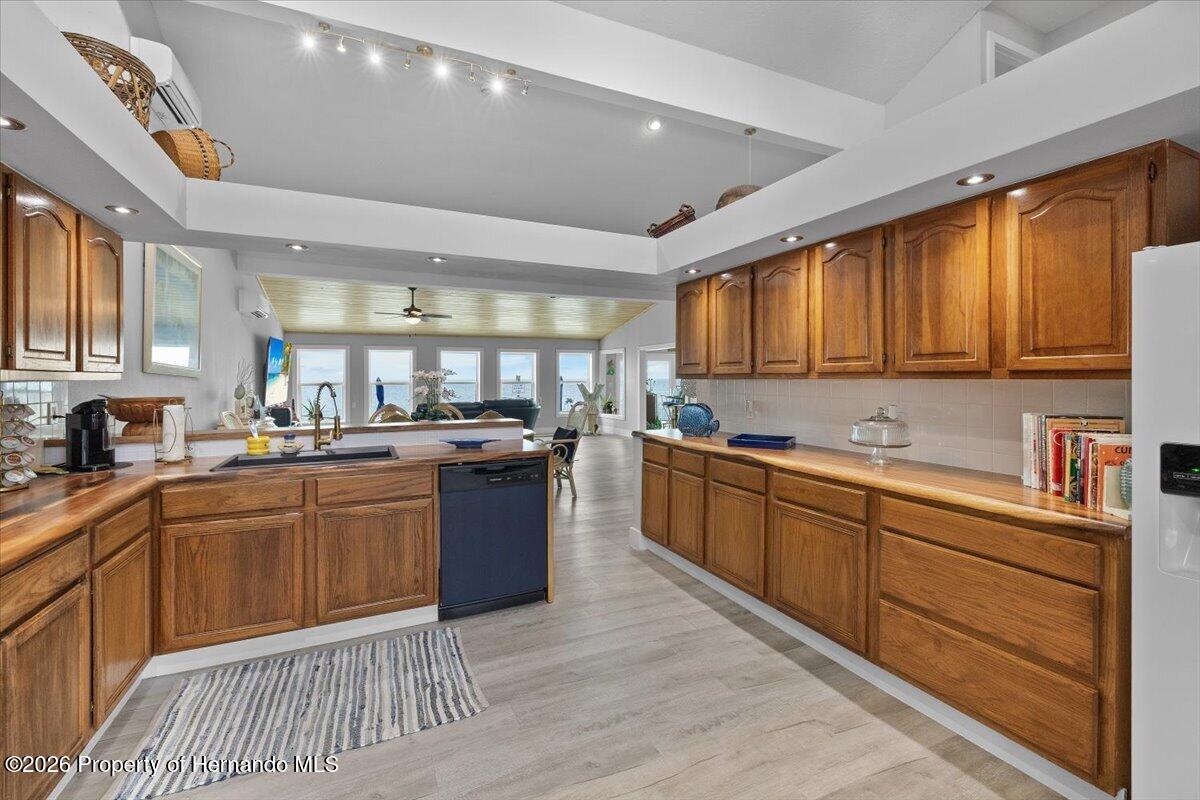 3200 Gulf Winds Circle