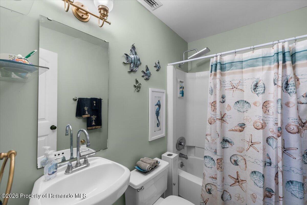 3200 Gulf Winds Circle
