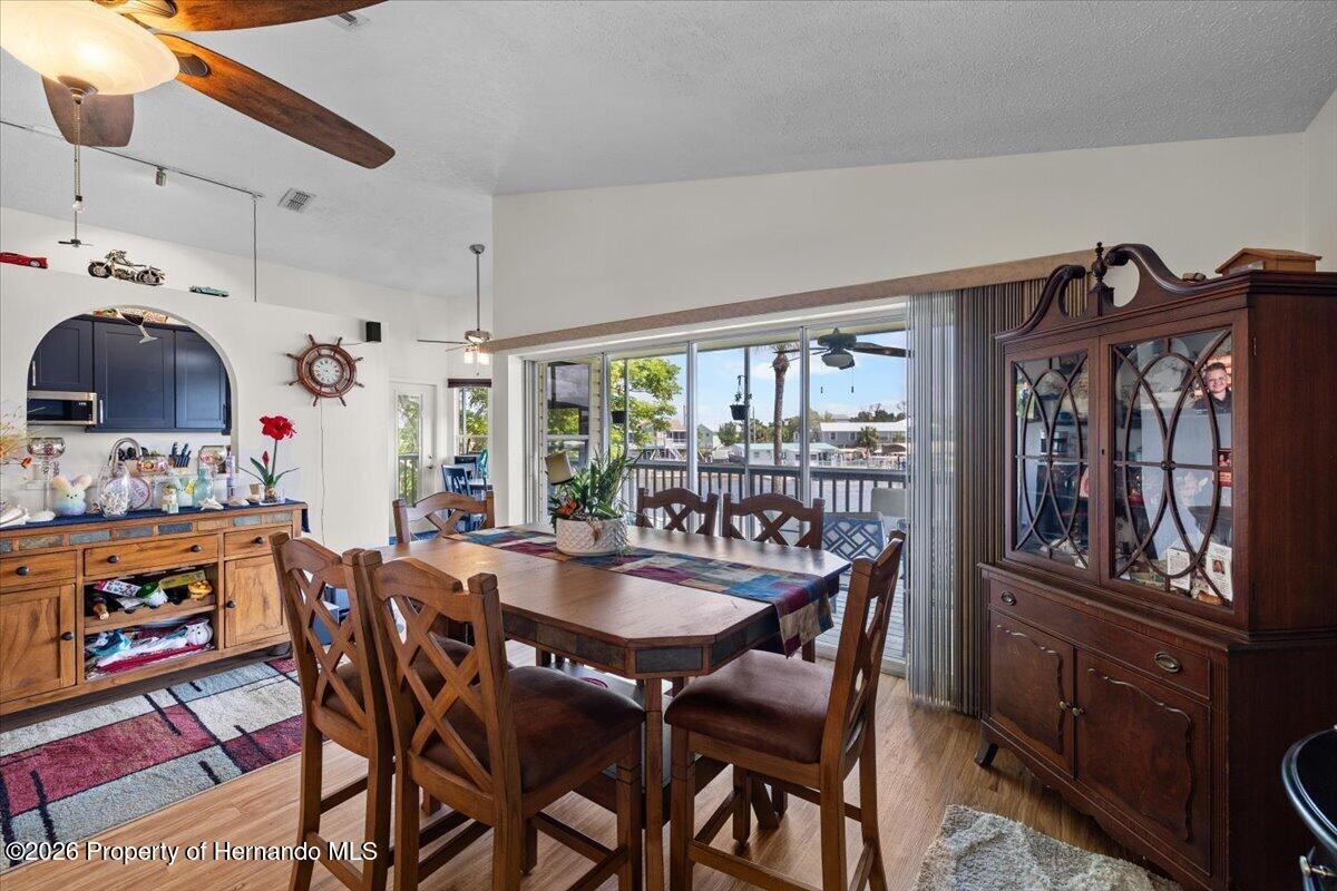 4514 Neptune Drive