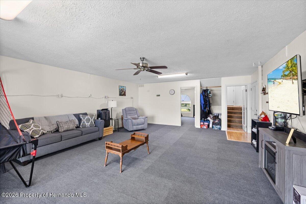 4514 Neptune Drive