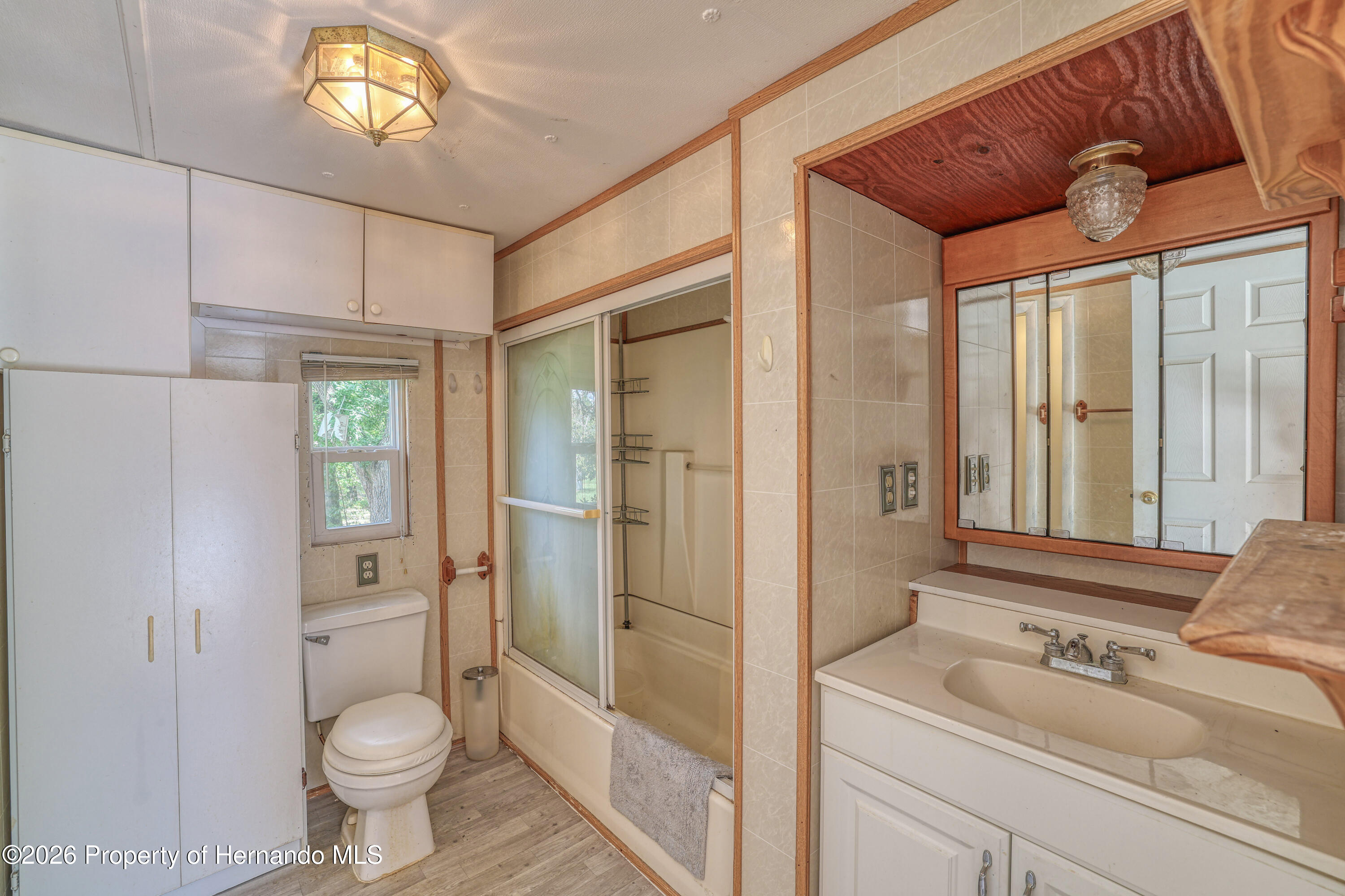 11390 Maripoe Road