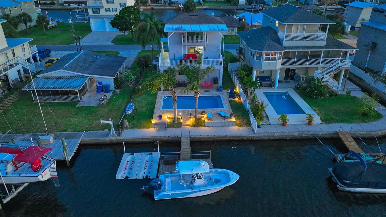 3357 MANGROVE DR