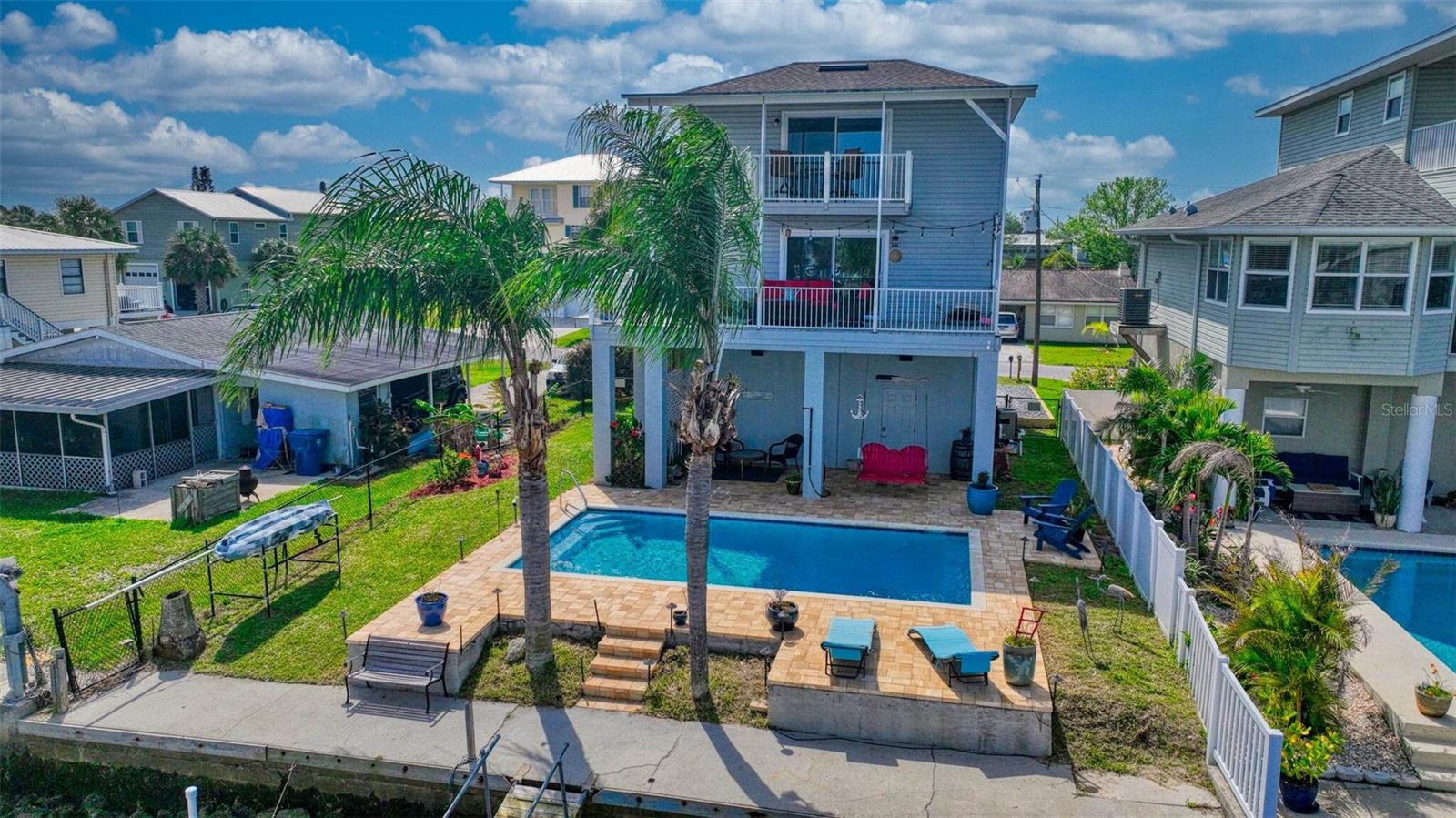 3357 MANGROVE DR