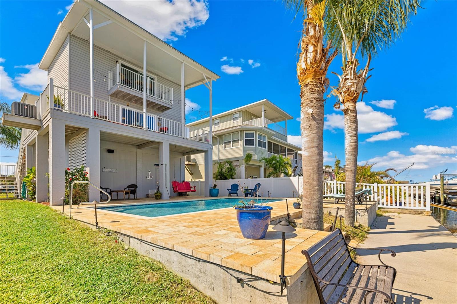 3357 MANGROVE DR